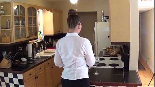 سكس امهات فى المطبخ - سكس ولد ينيك امه - سكس محارم