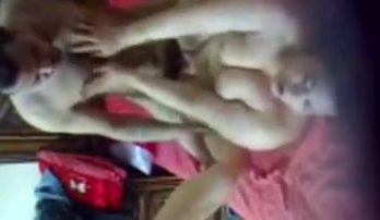 سكس مصري ساخن ينيك مرات ابوه من طيزها